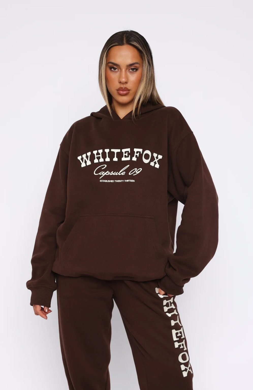 Capsule 09 Catch A Vibe Oversized Hoodie Espress Capsule 09 Catch A Vibe Oversized Hoodie Espress