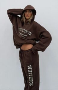 Capsule 09 Catch A Vibe Oversized Hoodie Espress